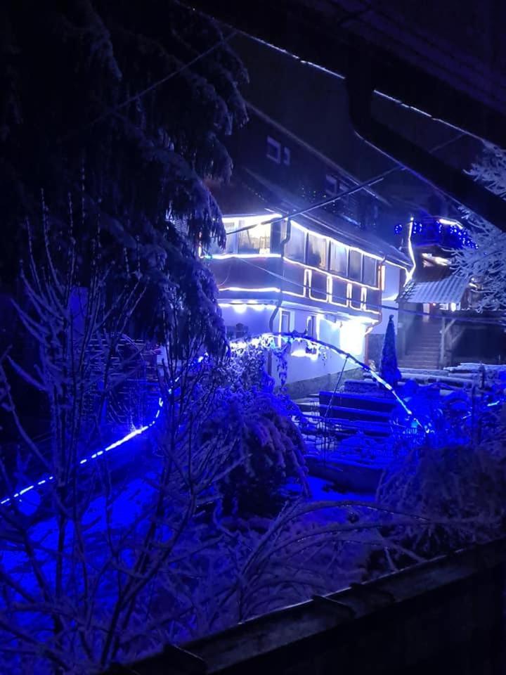Vila Muntii Bucegi & Spa Bran  Exterior foto